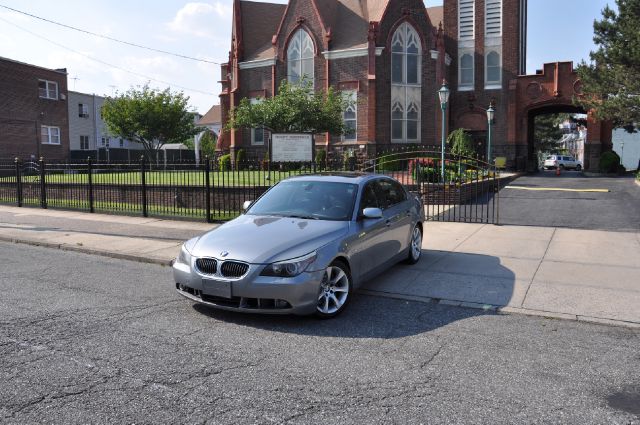 BMW 5 series 2005 photo 50