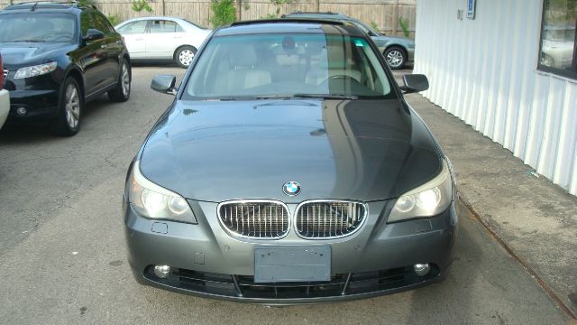 BMW 5 series 2005 photo 15