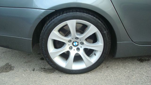 BMW 5 series 2005 photo 5