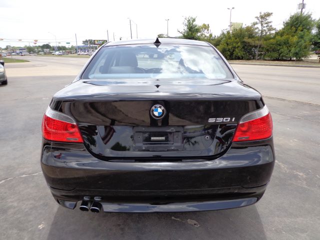 BMW 5 series 2005 photo 1