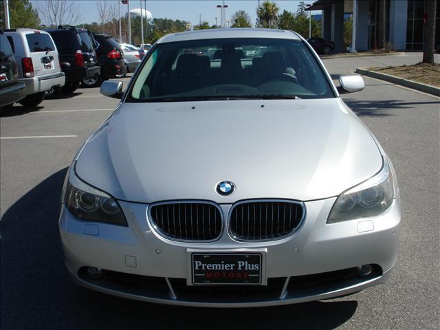 BMW 5 series 2005 photo 1