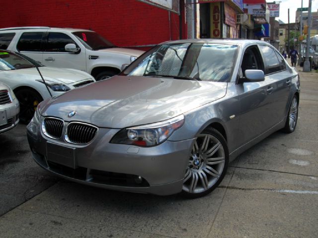 BMW 5 series 2005 photo 4