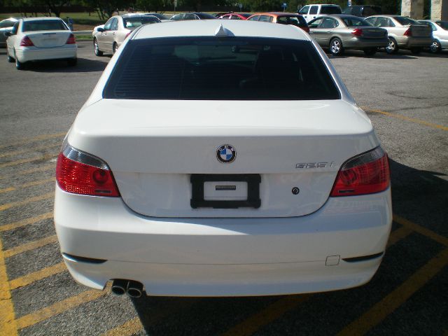 BMW 5 series 2005 photo 3