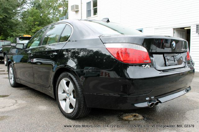 BMW 5 series 2006 photo 2