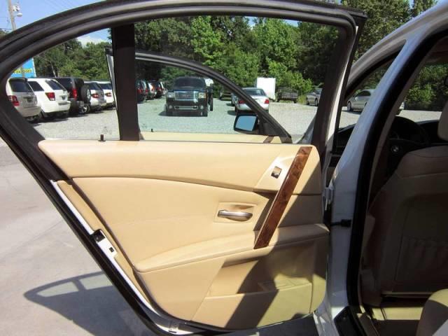 BMW 5 series 2006 photo 12