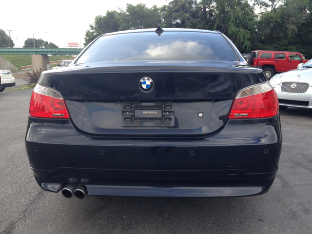 BMW 5 series 2006 photo 3