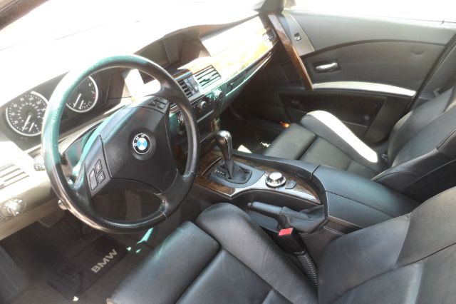 BMW 5 series 2006 photo 11