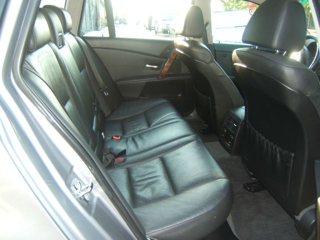 BMW 5 series 2006 photo 1