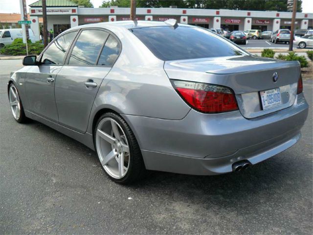 BMW 5 series 2006 photo 27