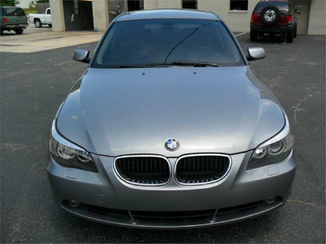 BMW 5 series 2006 photo 34