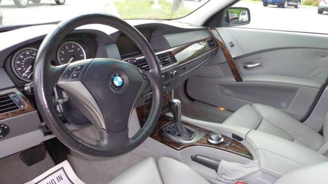 BMW 5 series 2006 photo 8