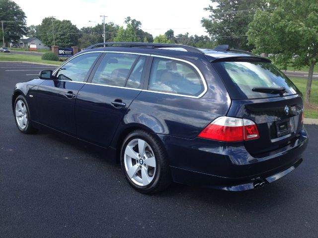 BMW 5 series 2006 photo 3