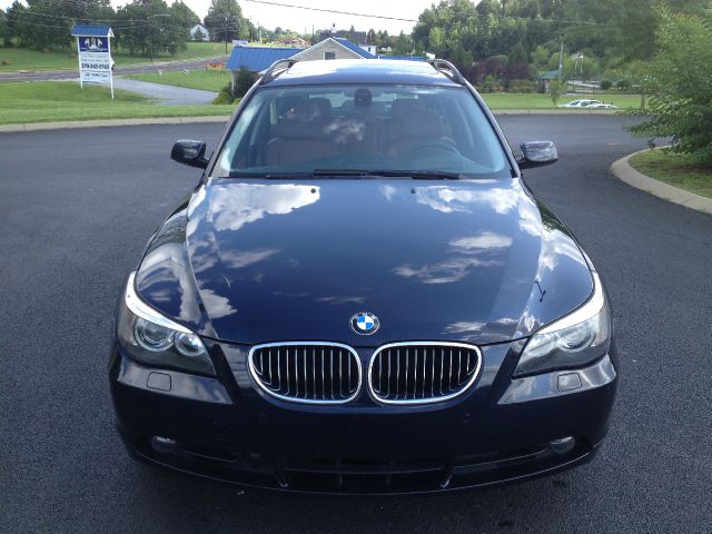 BMW 5 series 2006 photo 4