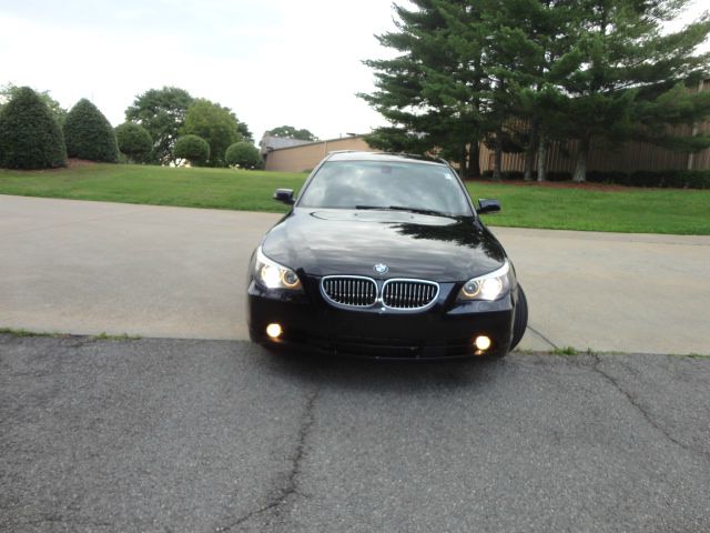 BMW 5 series 2006 photo 3