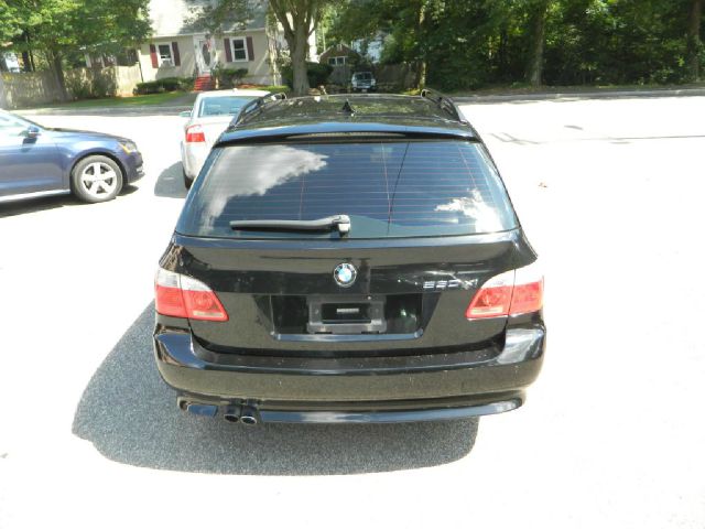 BMW 5 series 2006 photo 2