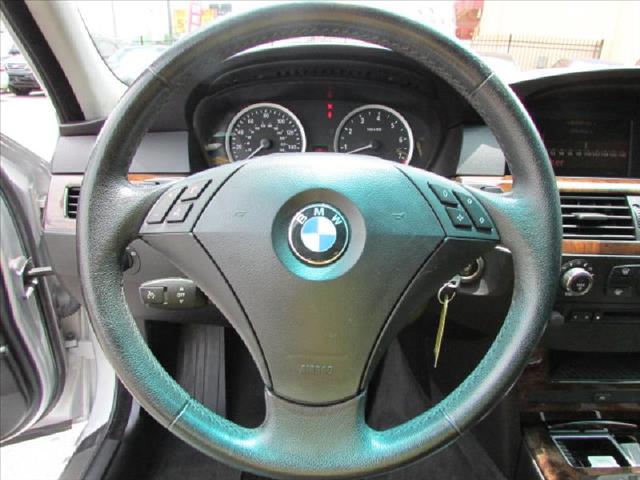 BMW 5 series 2006 photo 20