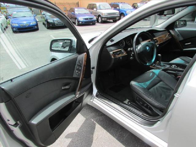 BMW 5 series 2006 photo 21