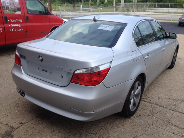 BMW 5 series SLE ALL Wheel Drive Sedan