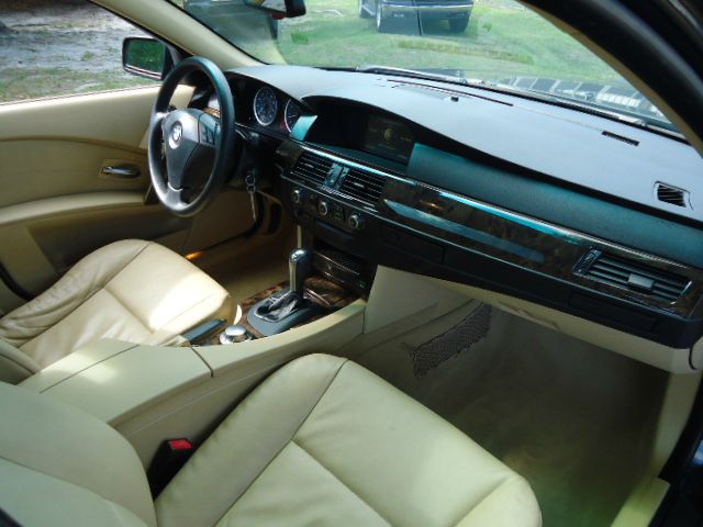 BMW 5 series 2006 photo 12