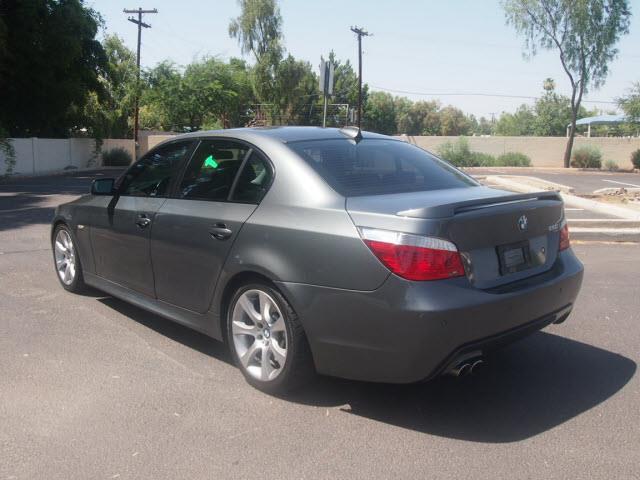 BMW 5 series 2006 photo 3