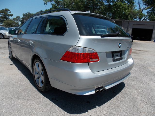 BMW 5 series 2006 photo 25