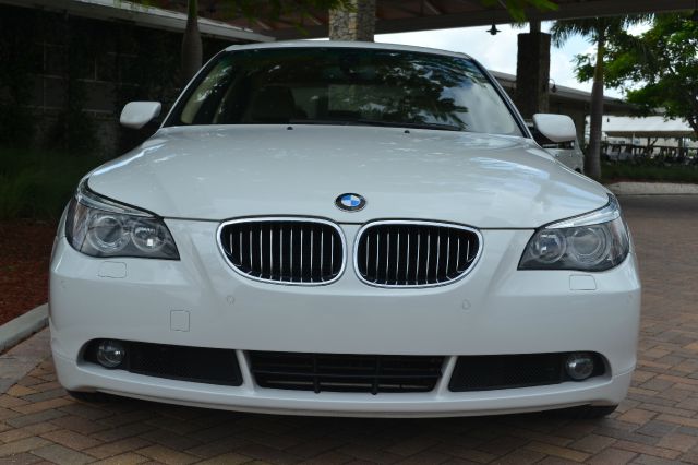 BMW 5 series 2006 photo 4