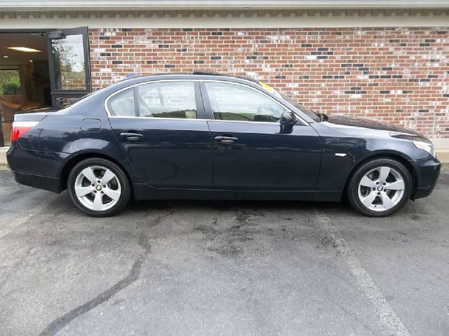 BMW 5 series 2006 photo 3