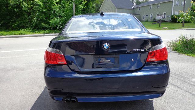 BMW 5 series 2006 photo 1