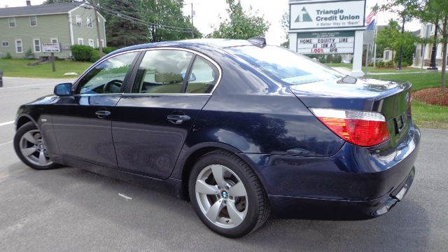 BMW 5 series 2006 photo 3