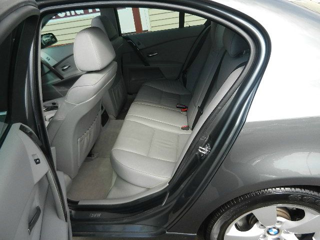 BMW 5 series 2006 photo 3