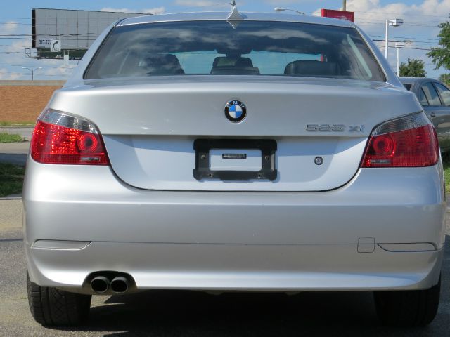 BMW 5 series Luxury Premier Sedan