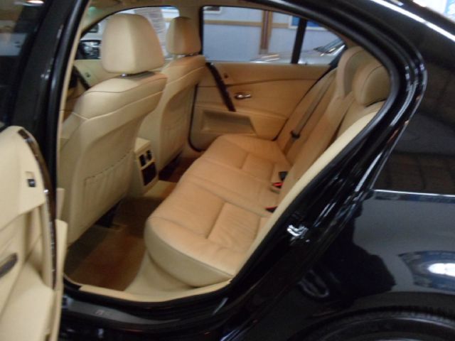 BMW 5 series 2006 photo 14