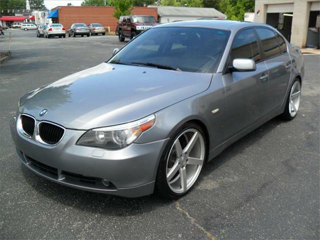 BMW 5 series 2006 photo 1