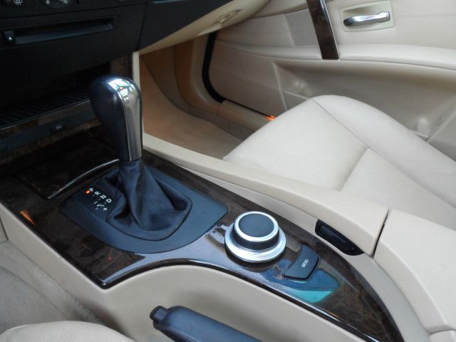 BMW 5 series 2007 photo 13