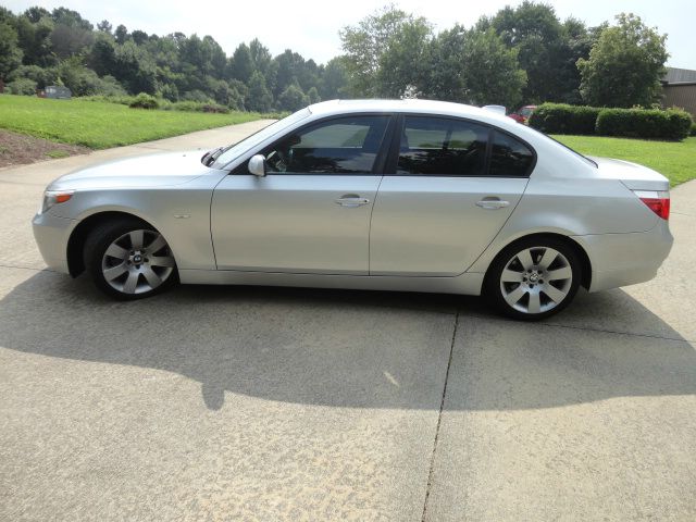 BMW 5 series 2007 photo 4