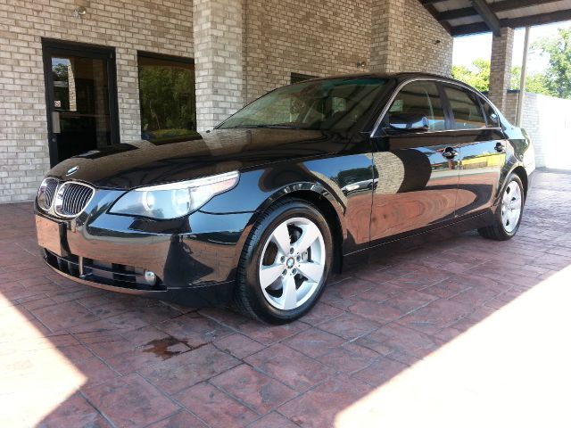 BMW 5 series 2007 photo 2