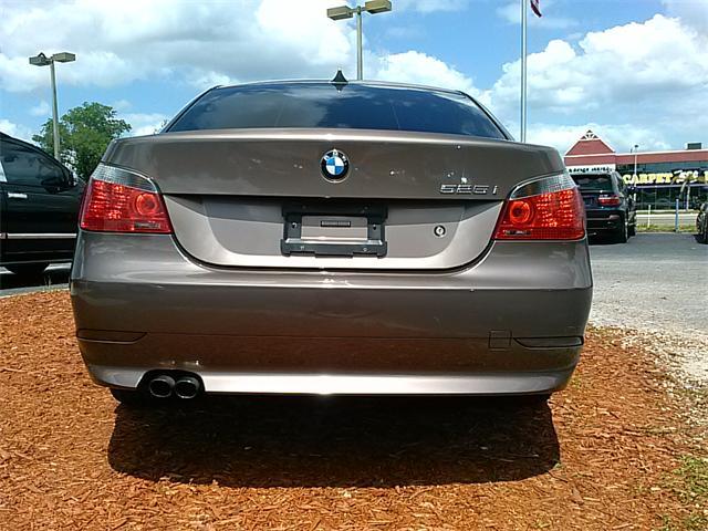 BMW 5 series 2007 photo 13