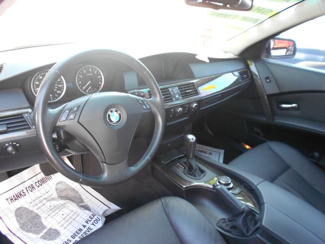 BMW 5 series 2007 photo 2