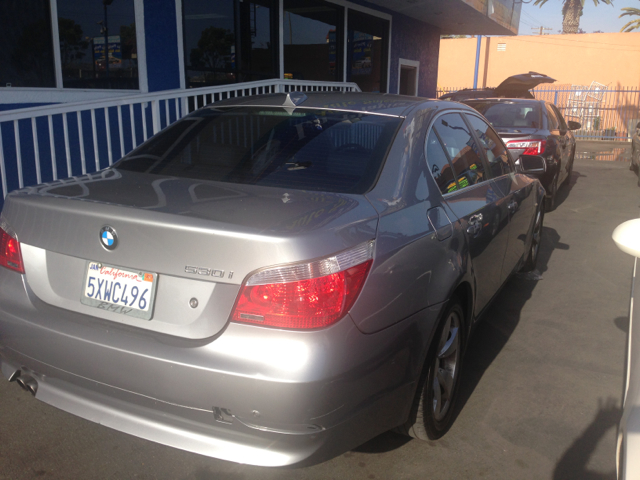 BMW 5 series Luxury Premier Sedan