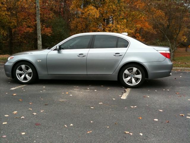 BMW 5 series Luxury Premier Sedan