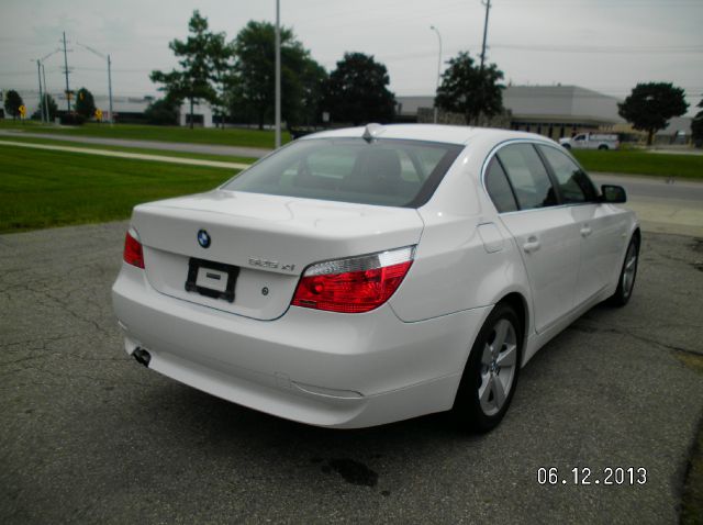 BMW 5 series 2007 photo 3