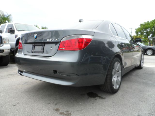 BMW 5 series 2007 photo 3