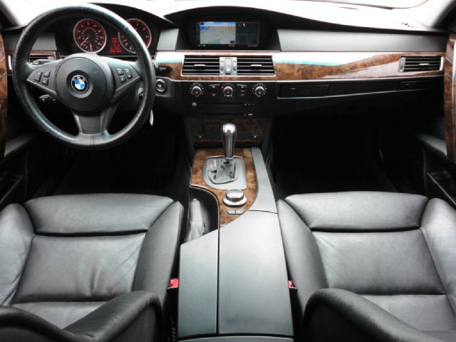 BMW 5 series 2007 photo 3