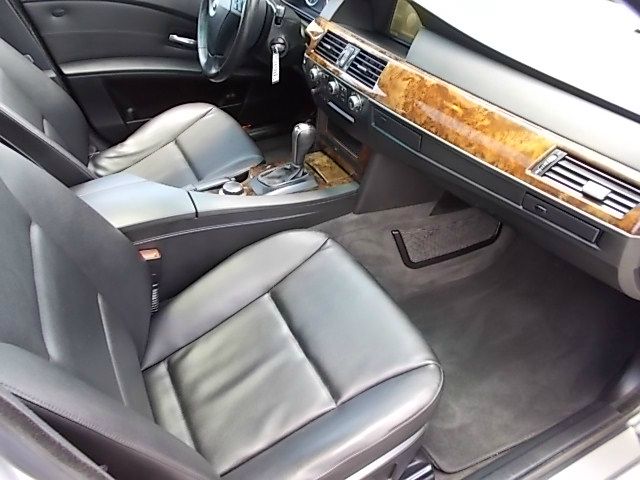 BMW 5 series 2007 photo 14