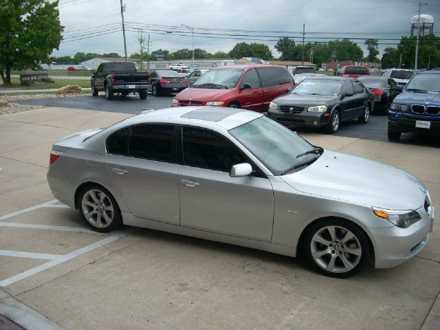 BMW 5 series 2007 photo 2