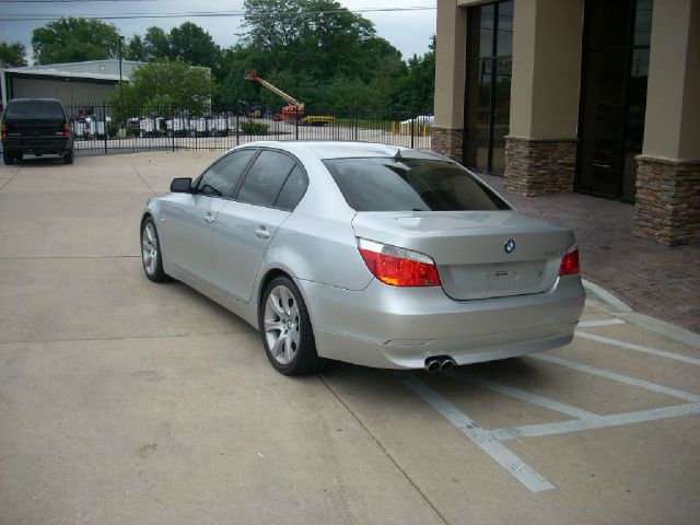 BMW 5 series 2007 photo 4