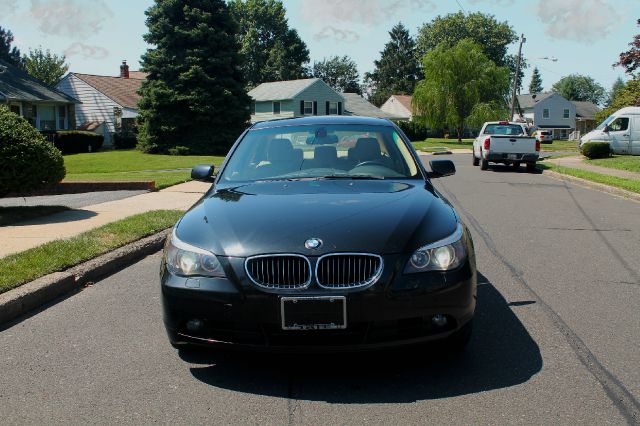 BMW 5 series 2007 photo 2