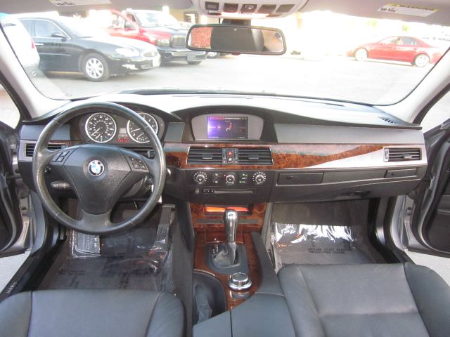 BMW 5 series 2007 photo 6