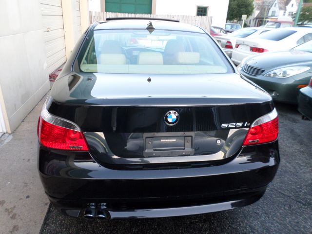 BMW 5 series 2007 photo 19