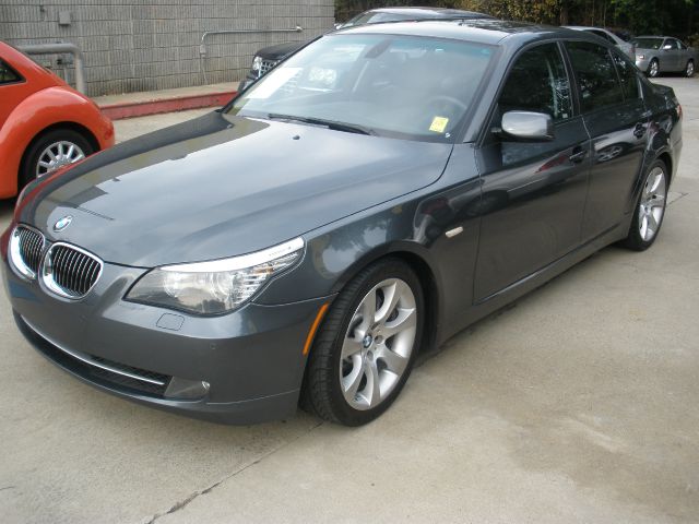 BMW 5 series 2008 photo 10